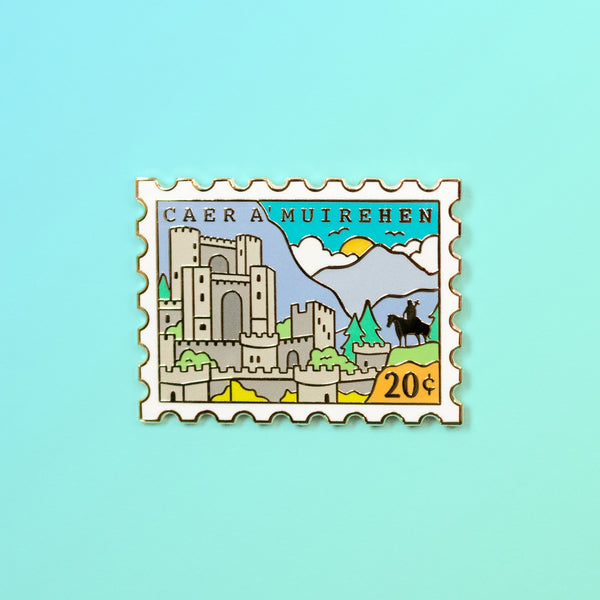 Caer a'Muirehen Enamel Pin